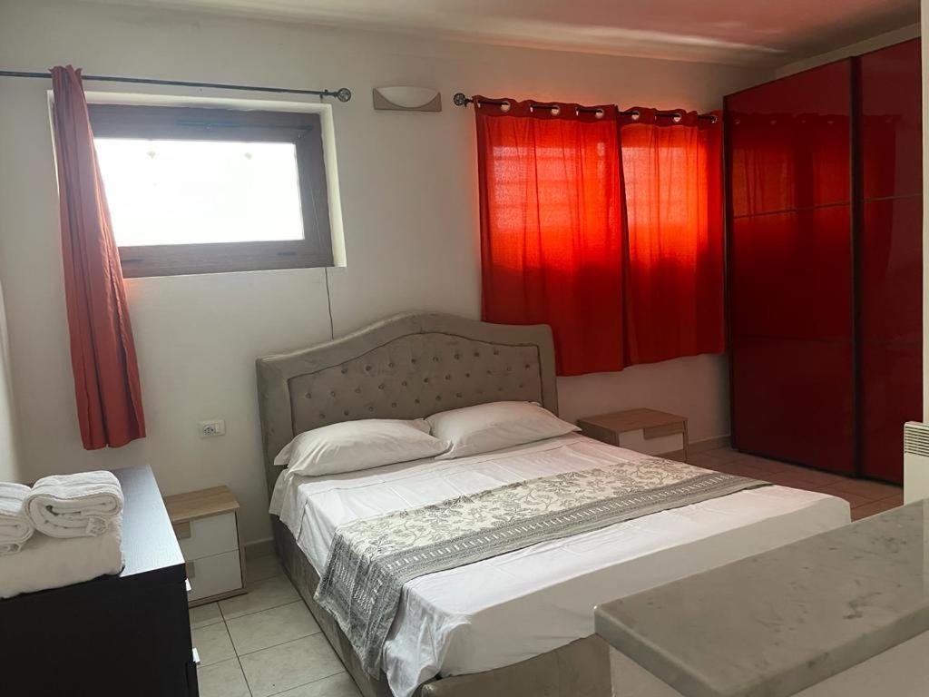 Love Apartment La Spezia Luaran gambar